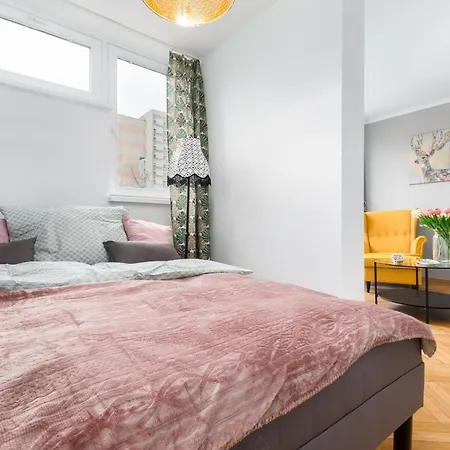 Apartament W Sercu Historycznej Warszawy *